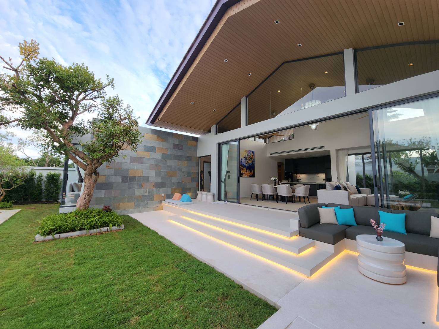 Wilawan Luna Vista 30